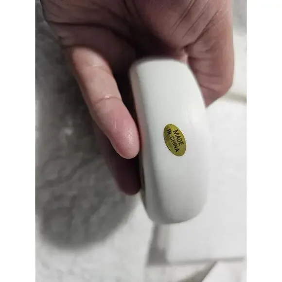 Brand New 2020 Thomas Kinkade Ornament A Christmas Wish 3.5" Round White Holiday - Picture 9 of 10